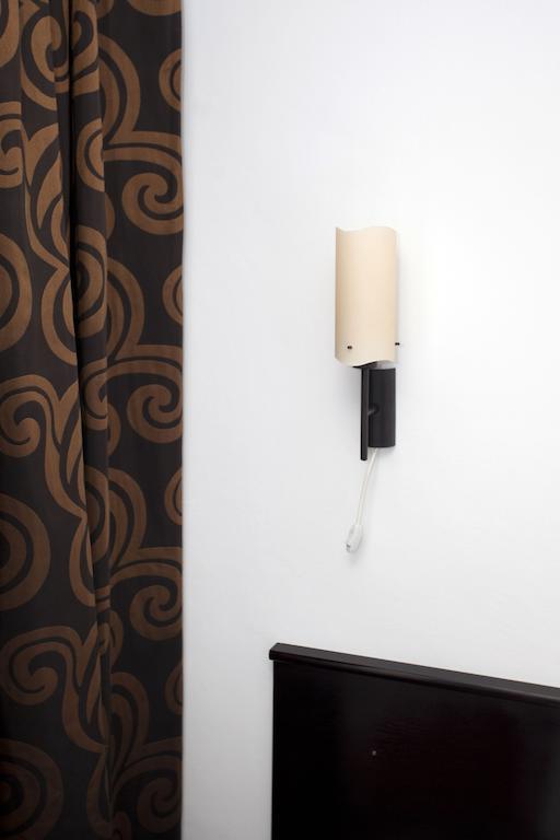 Hotel Terra Oradea Ngoại thất bức ảnh
