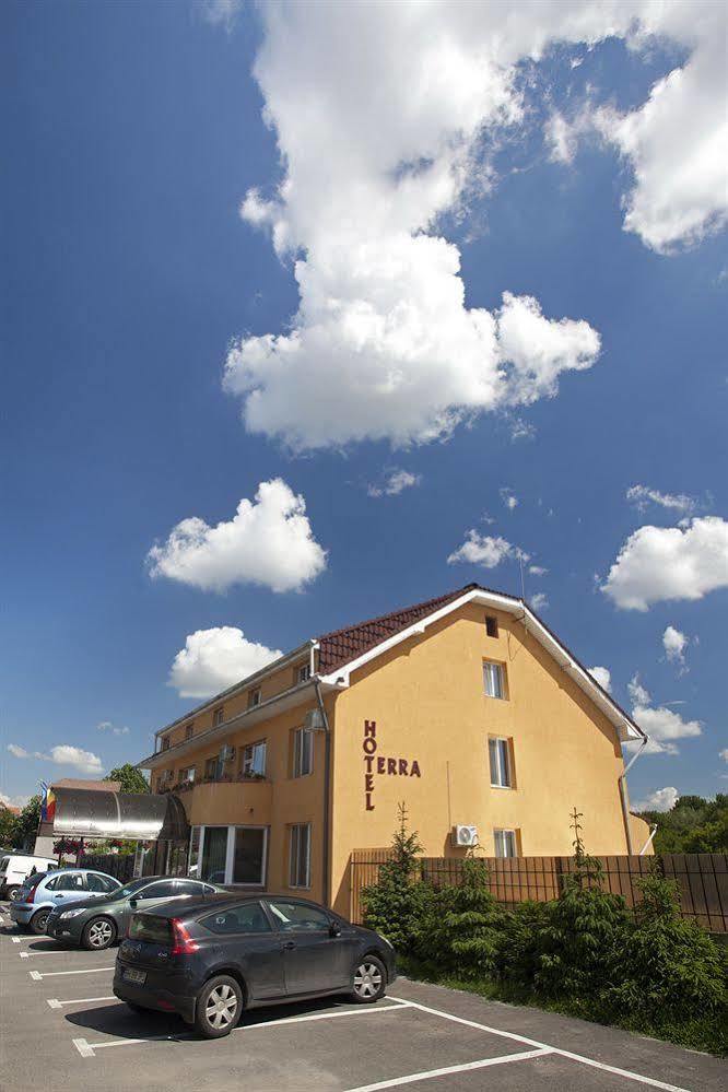 Hotel Terra Oradea Ngoại thất bức ảnh